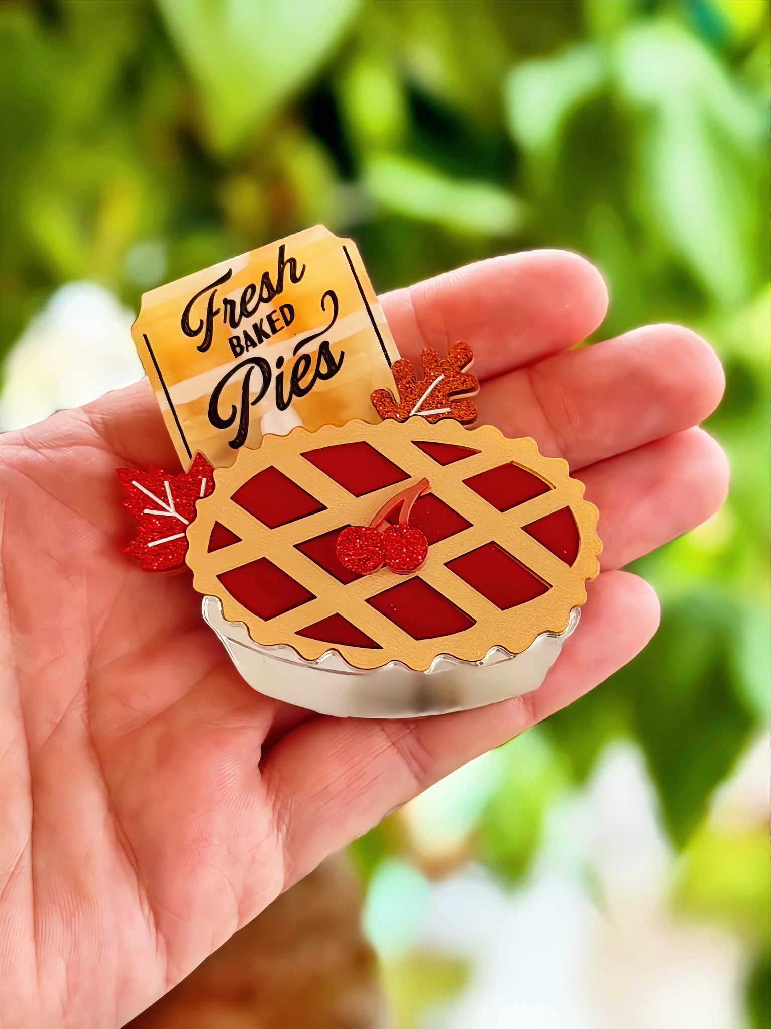 Fresh Baked Berry Pie Brooch - Fall Bakery Statement Pin