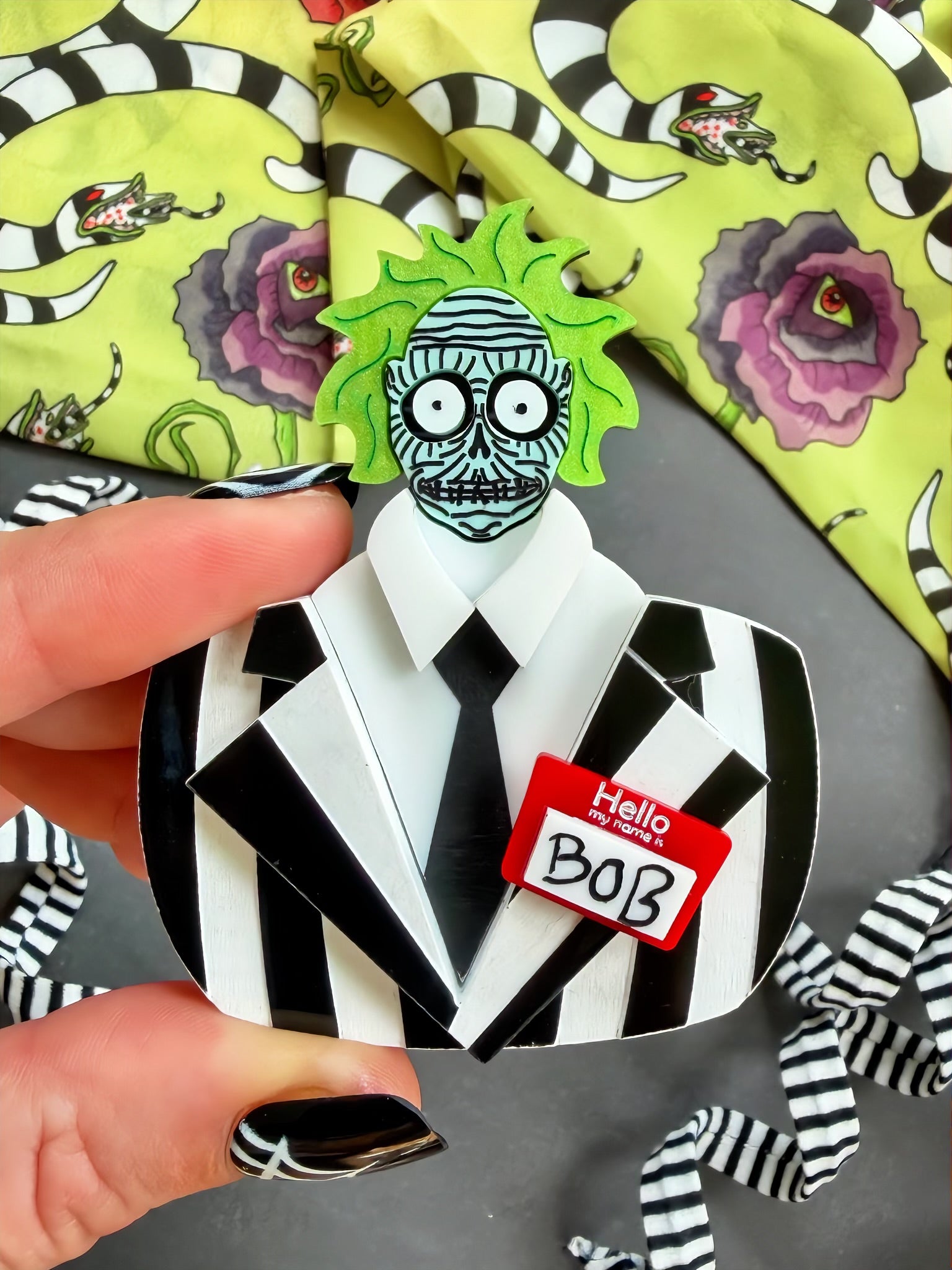 Decoy Bob Brooch - Weird Horror Statement Pin