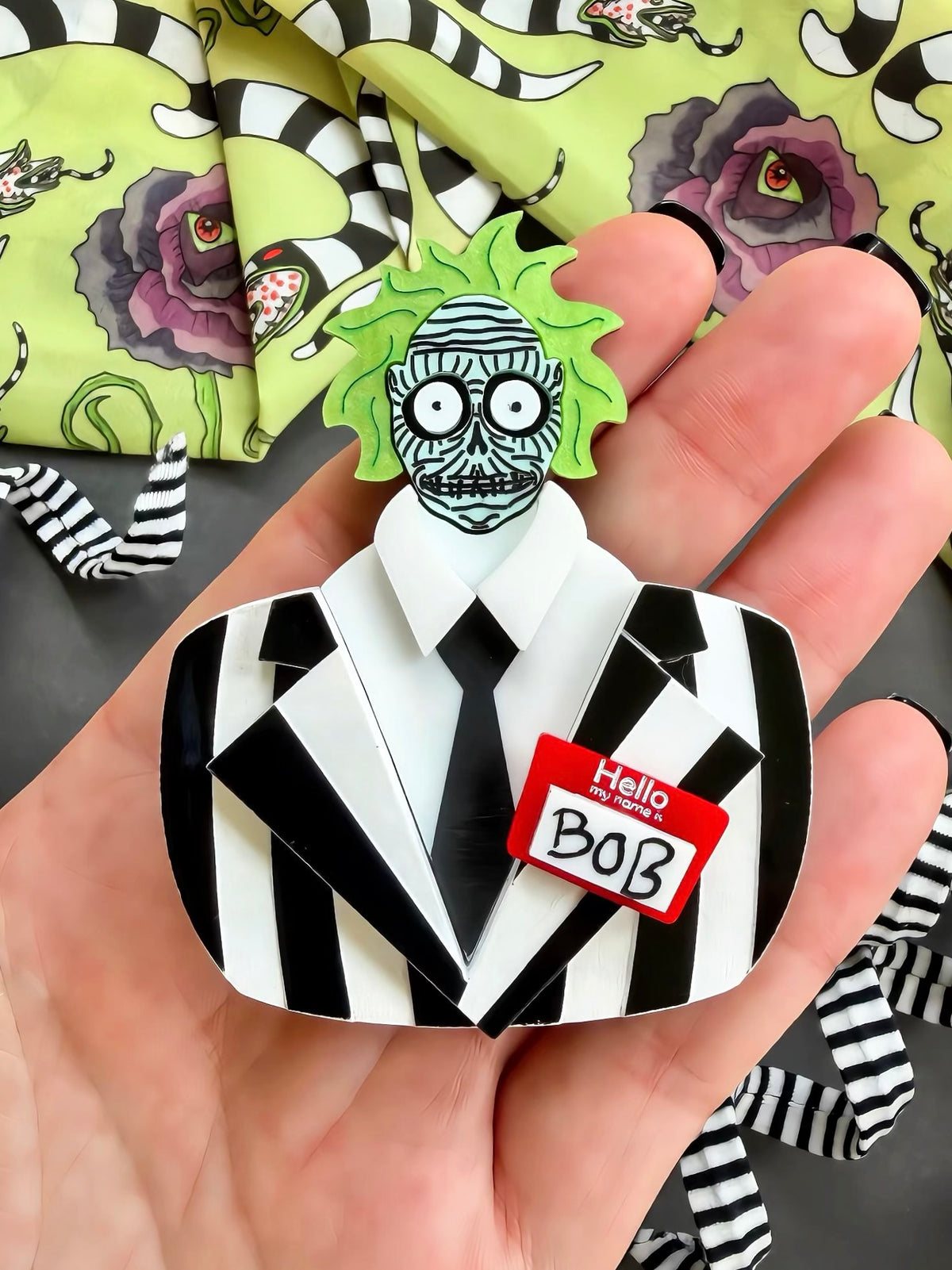 Decoy Bob Brooch - Weird Horror Statement Pin