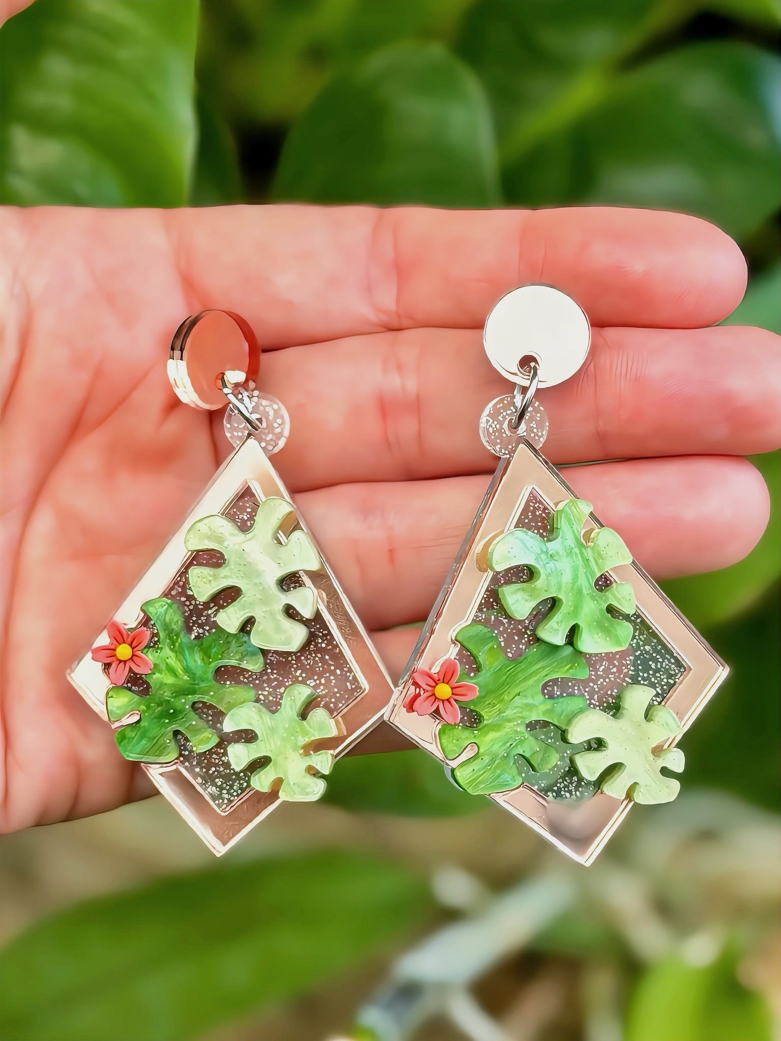 Monstera Earrings