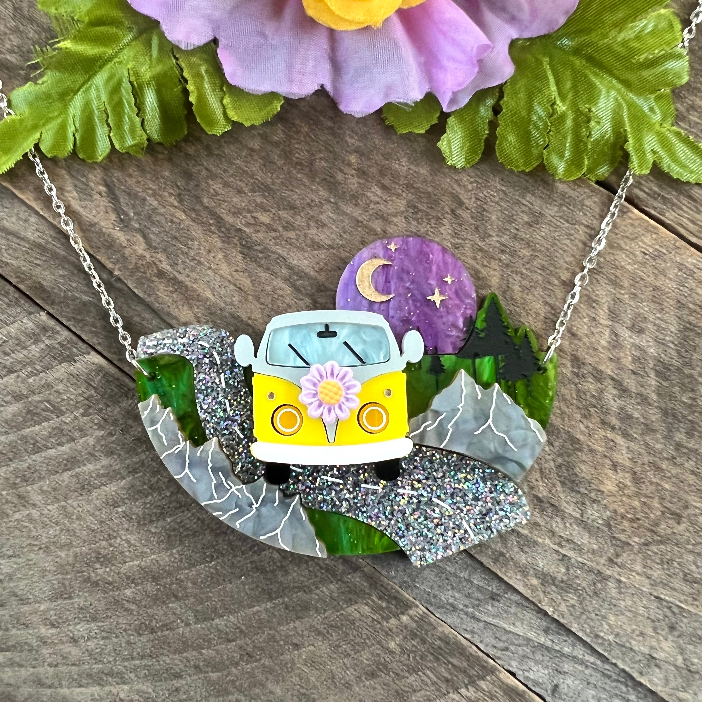 Necklace Treasure Pull