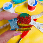 Mini Brooch Treasure Pull
