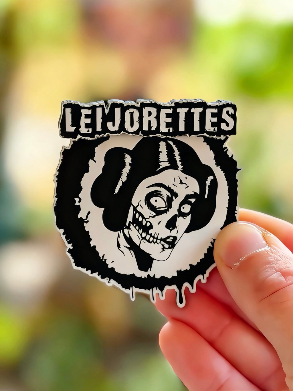 Leijorettes Custom Zombie Leia Brooch