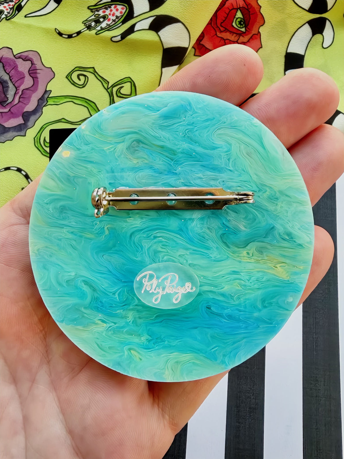 Sand Worm Brooch