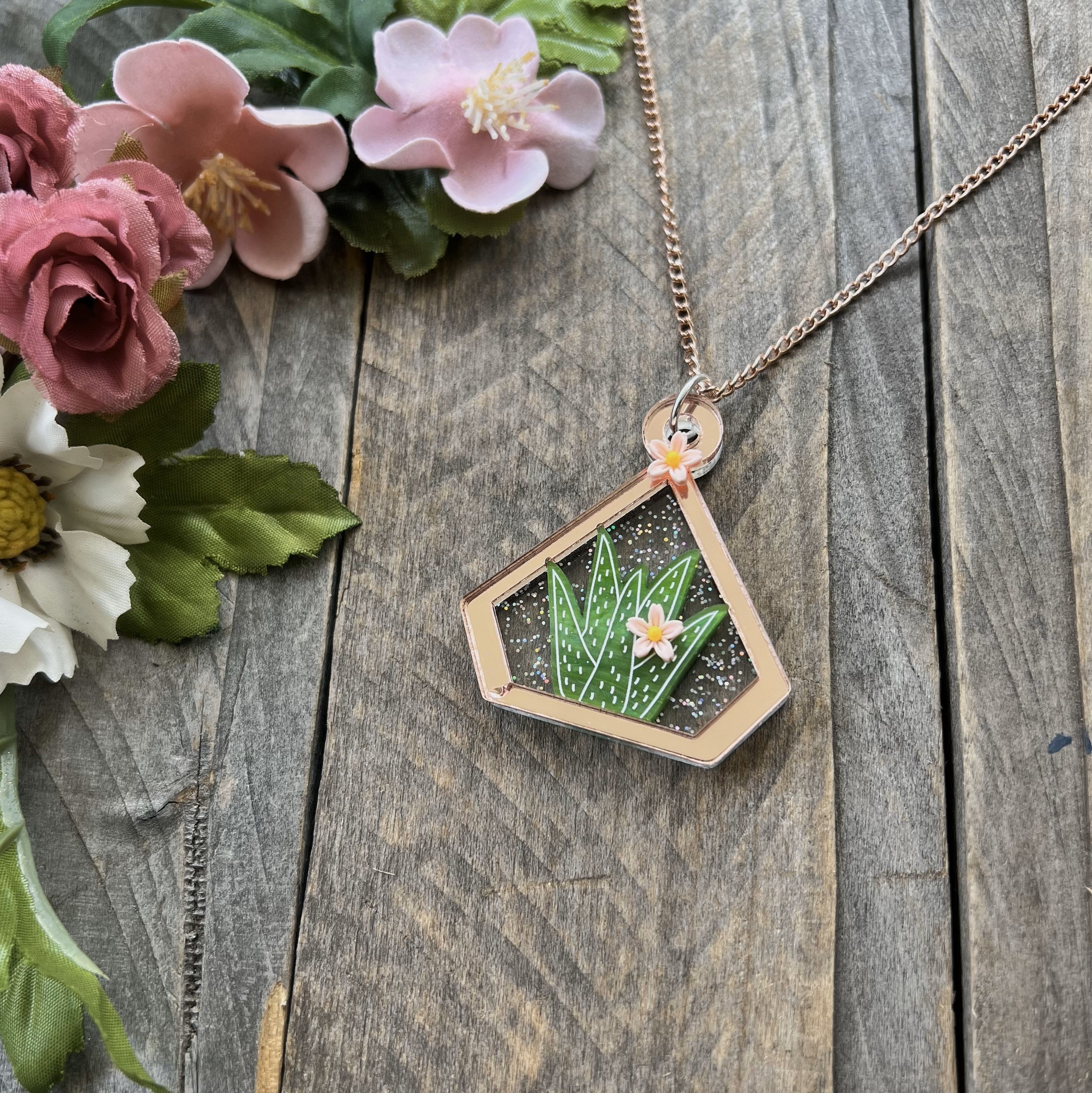 Aloe Necklace Rose Gold